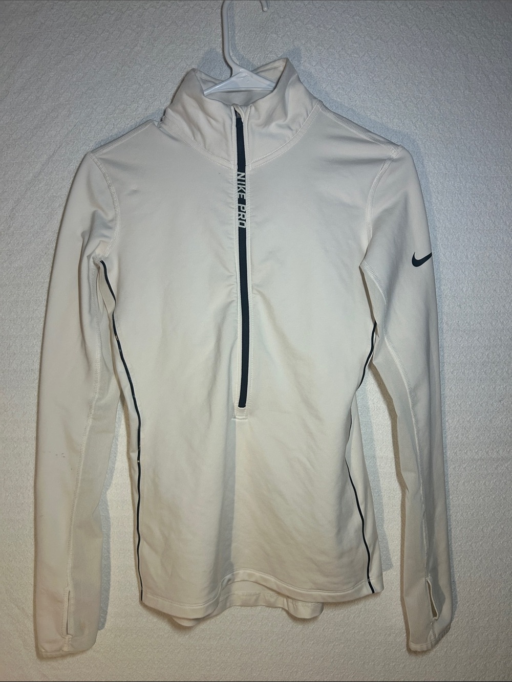 Nike White Half-Zip Ski/Snow Jacket with Black Accents Size Small